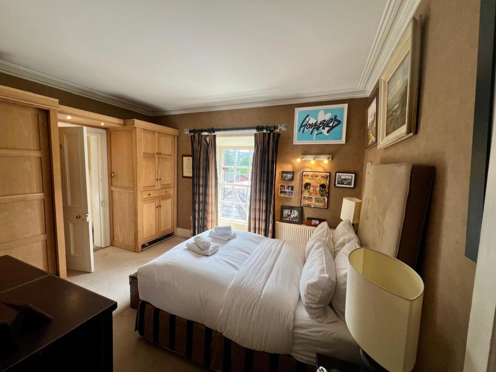 Burlington Townhouse Habitación en casa particular Dublín